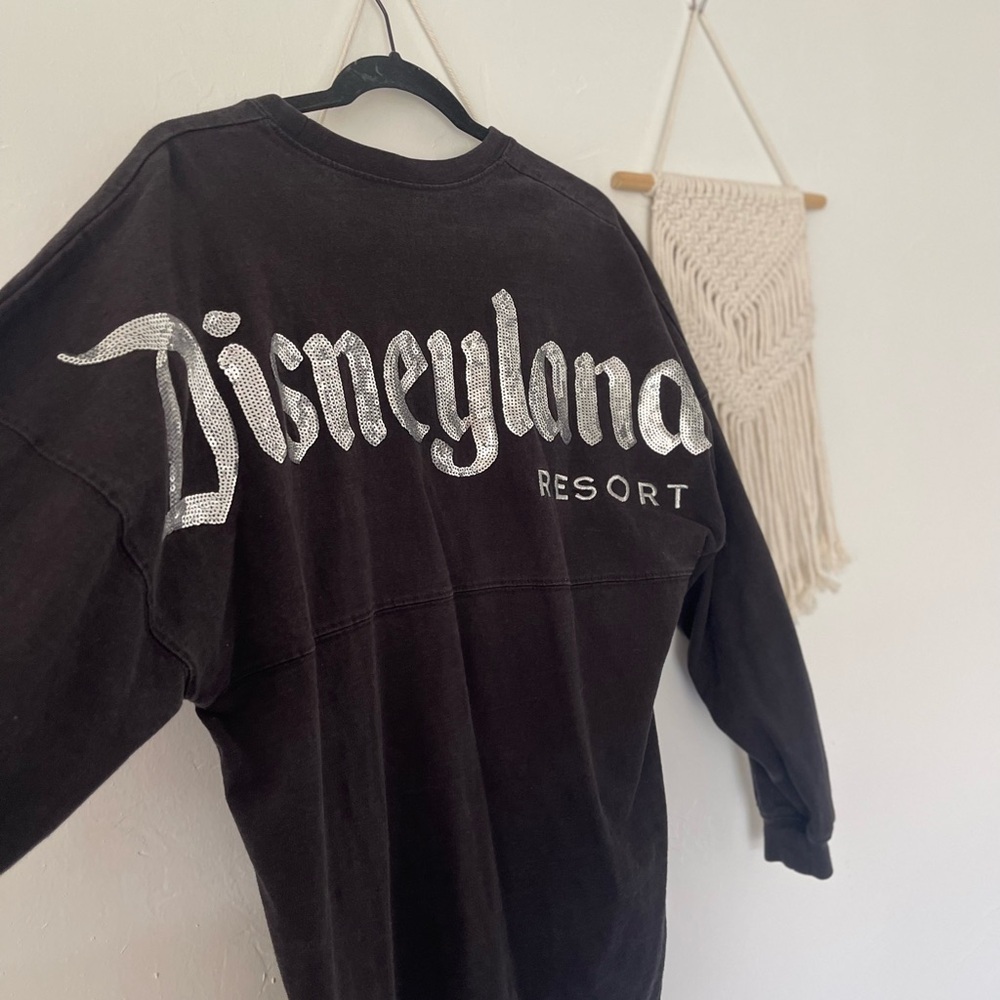 Disneyland Parks black sequin spirit jersey - Picture 2 of 8